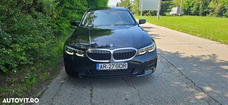 Negru Utilizat 2019 BMW 320 Advantage Berlinǎ | 25.000 EUR (Preț OK) - Imagine 1/4