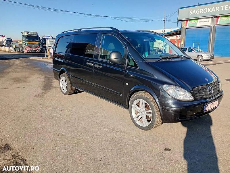 Culoarenegru Utilizat 2007 Mercedes Vito Monovolum | 5.950 EUR (Super Preț) - Imagine 1/4