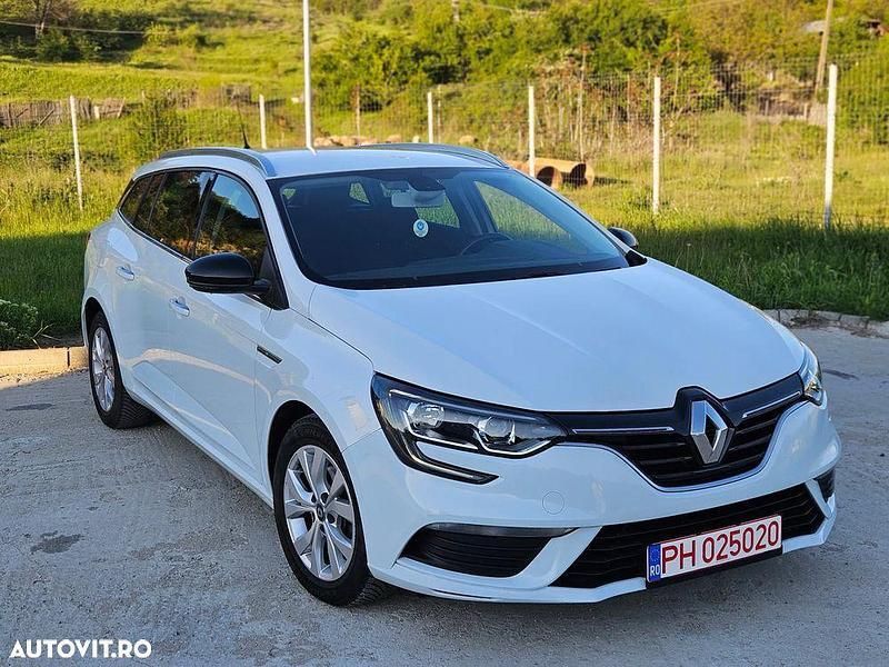 Alb Utilizat 2019 Renault Mégane GrandTour LIMITED Break | 9.990 EUR (Preț OK) - Imagine 1/4