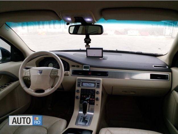 Second-hand Volvo S80 185 CP (136 kW) 2007 Negru Berlinǎ