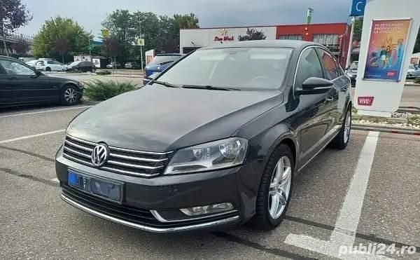 Utilizat 2014 VW Passat Berlinǎ | 6.950 EUR (Preț bun) - Imagine 1/4