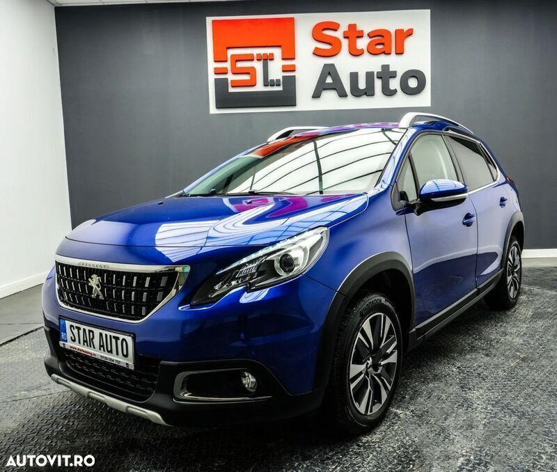Albastru Utilizat 2020 Peugeot 2008 Allure SUV | 13.490 EUR (Puțin scump) - Imagine 1/4