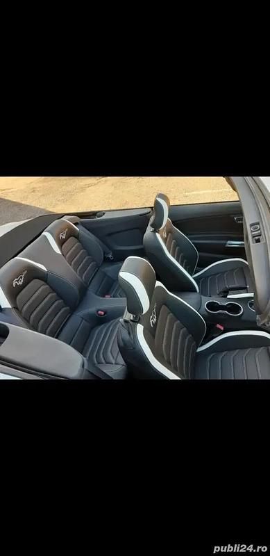 Utilizat 2015 Ford Mustang Cabrio | 22.500 EUR - Imagine 1/4