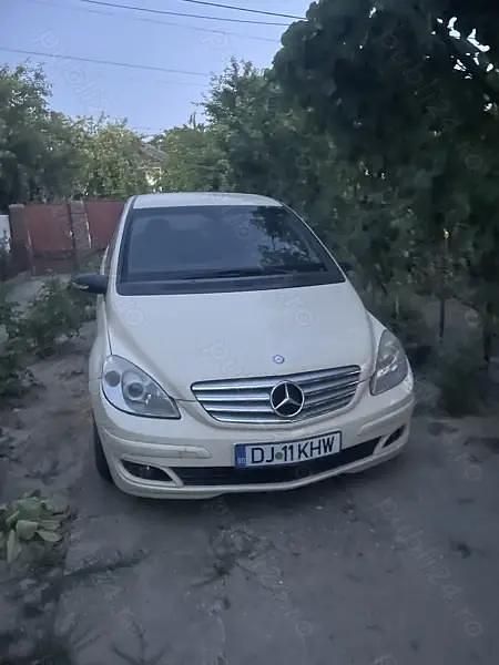 Utilizat 2008 Mercedes A200 Hatchback | 2.750 EUR - Imagine 1/4
