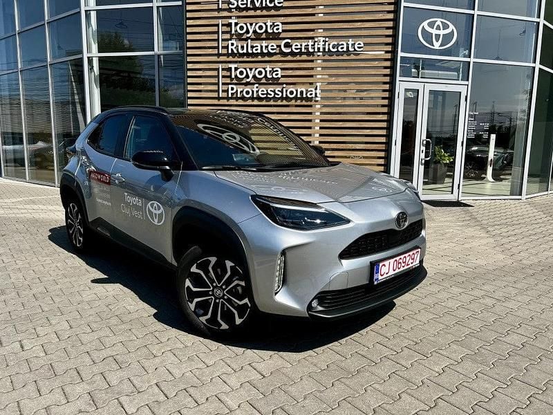 Nouă 2024 Toyota Yaris | 29.488 EUR - Imagine 1/1