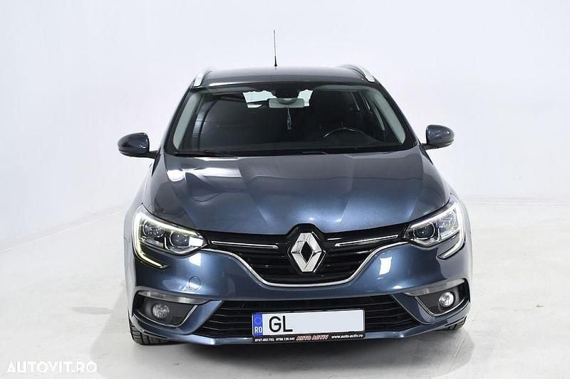 Second-hand Renault Mégane GrandTour Intens 90 CP (66 kW) 2018 Culoarealbastru Break