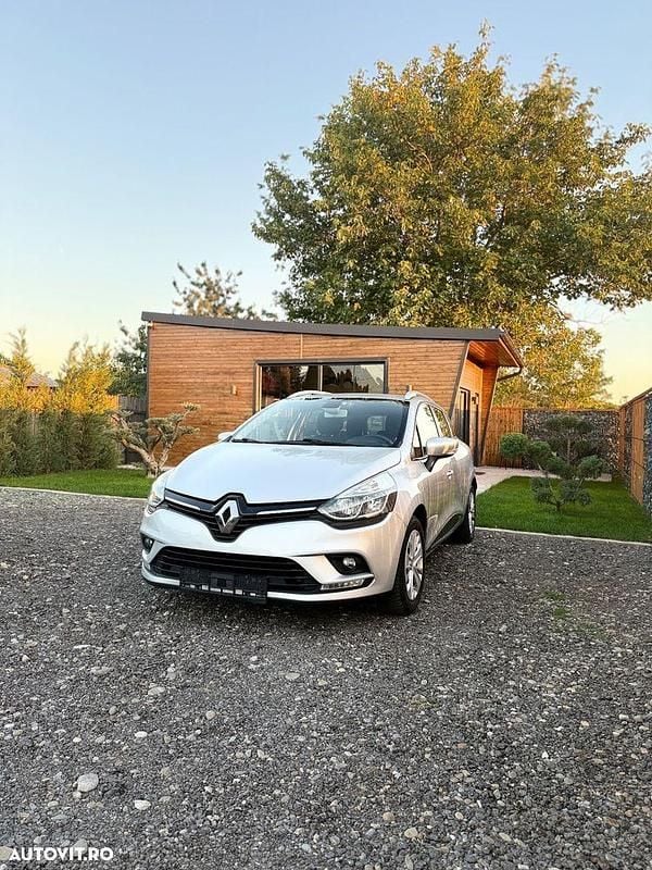 Culoaregri Utilizat 2019 Renault Clio GrandTour Intens Break | 7.350 EUR - Imagine 1/4