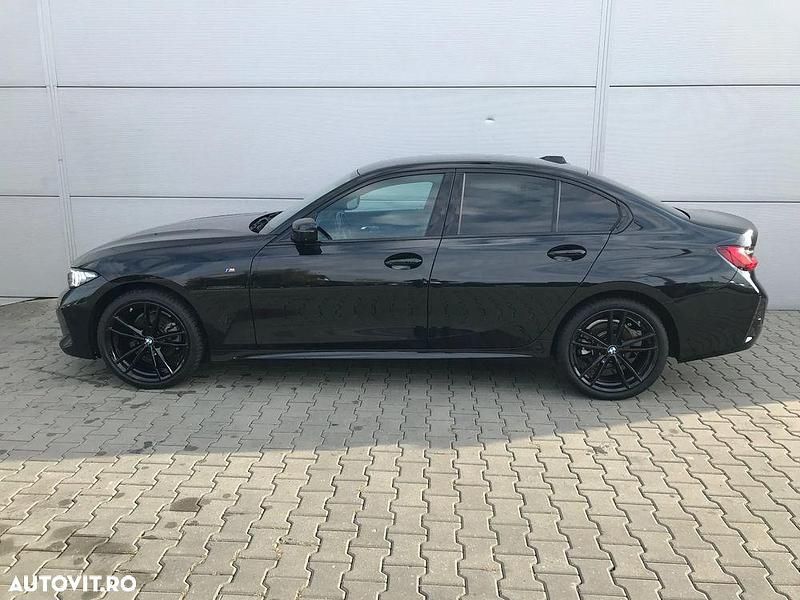 Second-hand BMW 320 Comfort Edition 190 CP (139 kW) 2023 Culoarenegru Berlinǎ