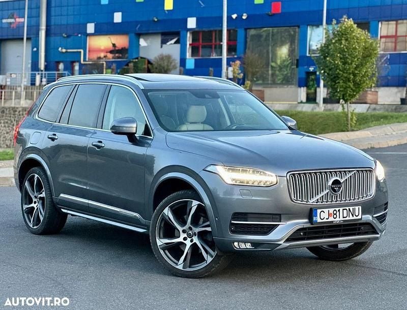 Second-hand Volvo XC90 Inscription 225 CP (165 kW) 2015 Culoareargint SUV