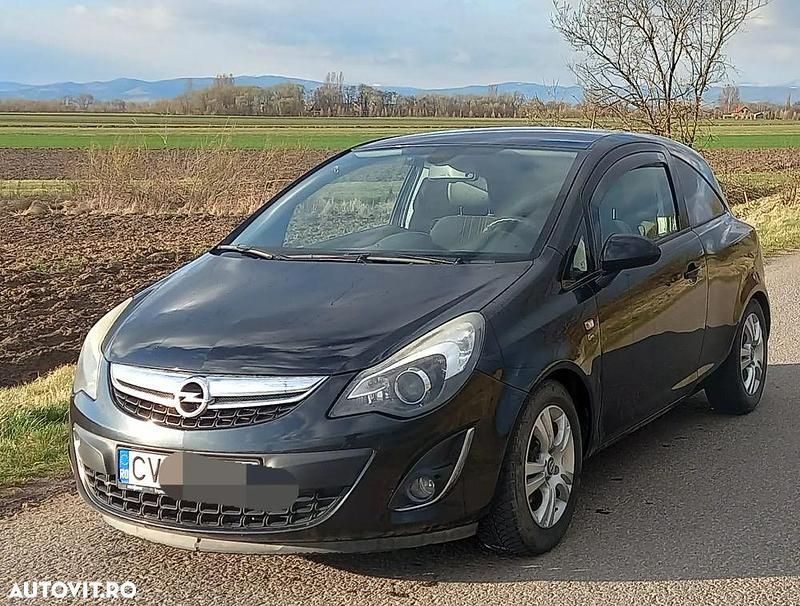 Culoarenegru Utilizat 2012 Opel Corsa Active Hatchback | 2.800 EUR (Preț bun) - Imagine 1/4