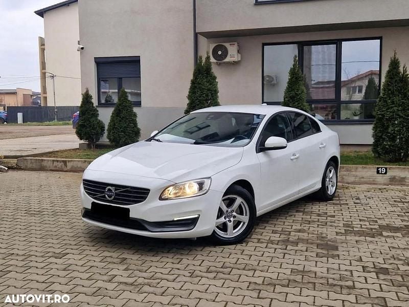 Culoarealb Utilizat 2015 Volvo S60 Berlinǎ | 5.990 EUR (Super Preț) - Imagine 1/4