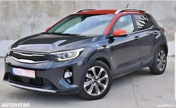 Gri Second-hand 2018 Kia Stonic SUV | 12.500 EUR (Preț OK) - Imagine 1/4
