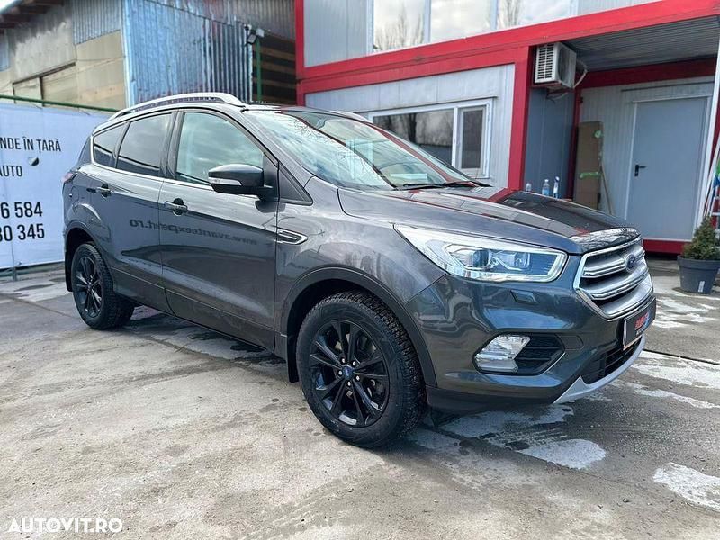 Second-hand Ford Kuga Titanium 150 CP (110 kW) 2019 Culoaregri SUV