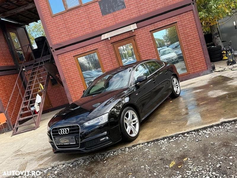 Culoarenegru Utilizat 2013 Audi A5 S-line plus Coupe | 11.800 EUR (Preț OK) - Imagine 1/4
