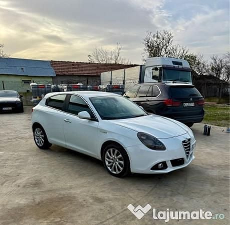 Second-hand Alfa Romeo Giulietta 110 CP (80 kW) 2014 Hatchback