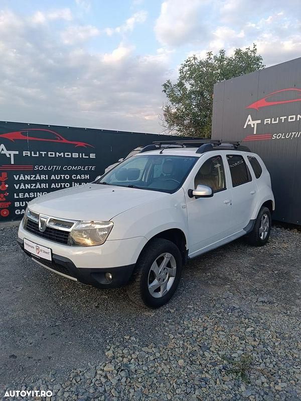 Culoarealb Utilizat 2012 Dacia Duster Prestige SUV | 5.699 EUR (Preț bun) - Imagine 1/4