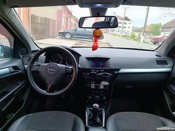 Second-hand Opel Astra 90 CP (66 kW) 2007 Break