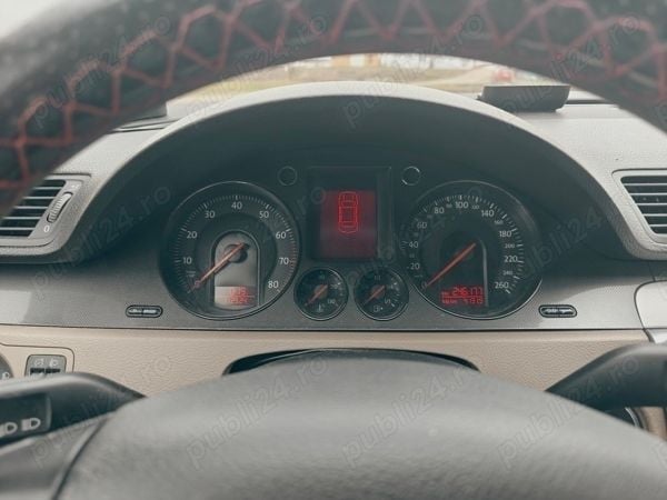 Second-hand VW Passat 150 CP (110 kW) 2006 Maro Berlinǎ