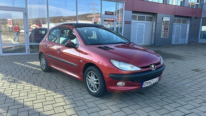 Second-hand Peugeot 206 109 CP (80 kW) 2001 Rosu metalizat Hatchback