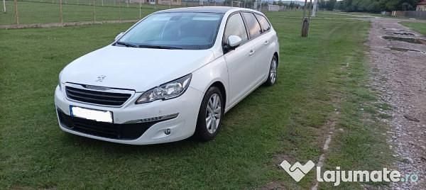 Utilizat 2015 Peugeot 308 Hatchback | 5.800 EUR (Preț OK) - Imagine 1/4