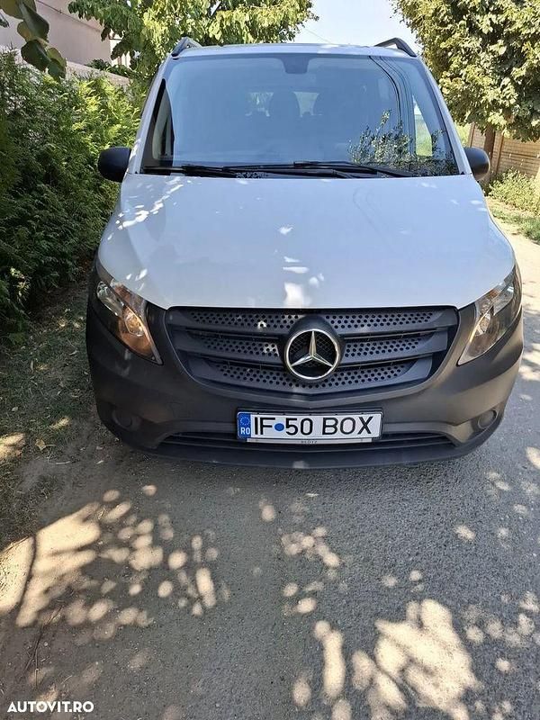 Culoarealb Utilizat 2019 Mercedes Vito Monovolum | 14.500 EUR - Imagine 1/4
