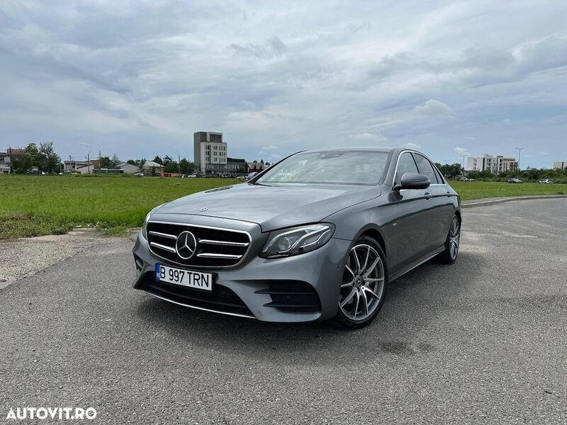 Gri Utilizat 2019 Mercedes E200 AMG line Berlinǎ | 26.400 EUR - Imagine 1/4