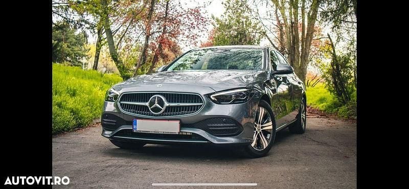 Culoaregri Second-hand 2022 Mercedes C180 Berlinǎ | 32.500 EUR (Preț OK) - Imagine 1/4