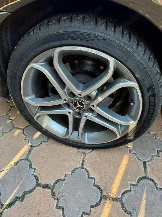 Second-hand Mercedes E250 Elegance 204 CP (150 kW) 2013 Berlinǎ