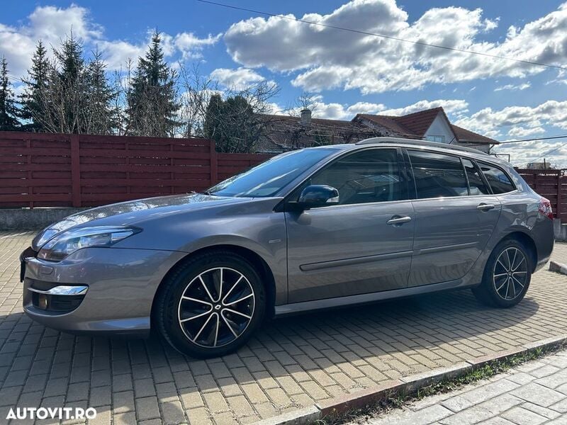Gri Utilizat 2012 Renault Laguna III Bose Edition Break | 5.500 EUR (Preț OK) - Imagine 1/4