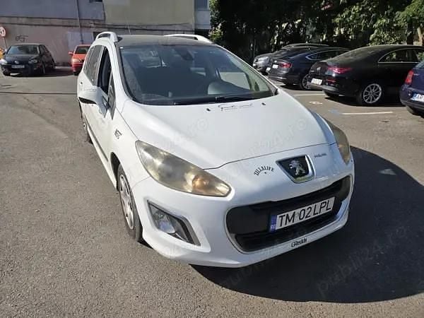 Alb Utilizat 2011 Peugeot 308 Break | 2.000 EUR (Super Preț) - Imagine 1/4