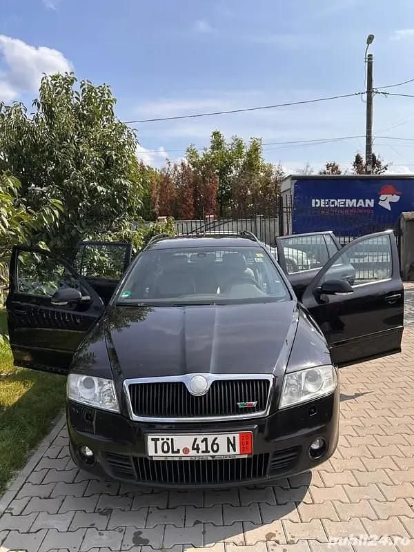 Utilizat 2008 Skoda Octavia vRS Break | 2.400 EUR (Preț bun) - Imagine 1/4