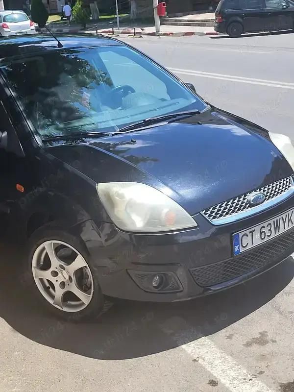 Utilizat 2008 Ford Fiesta Ghia Hatchback | 1.700 EUR - Imagine 1/4