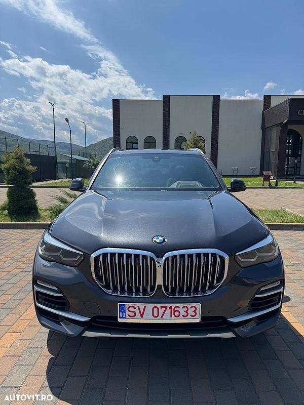 Gri Utilizat 2021 BMW X5 SUV | 39.900 EUR - Imagine 1/4