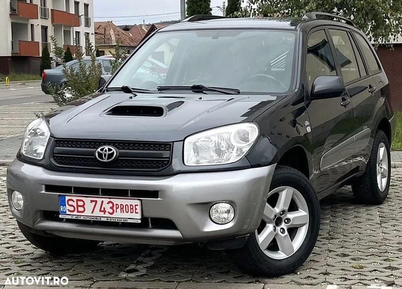 Culoaregri Utilizat 2005 Toyota RAV4 Edition SUV | 3.999 EUR (Preț bun) - Imagine 1/4