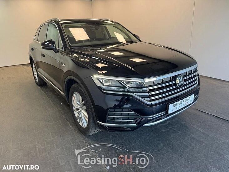 Negru Utilizat 2021 VW Touareg Elegance SUV | 45.934 EUR (Scump) - Imagine 1/4