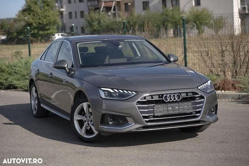 Culoaregalbeuriu Utilizat 2022 Audi A4 Exclusive Berlinǎ | 19.680 EUR (Super Preț) - Imagine 1/4