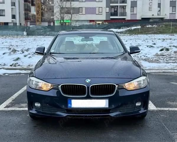 Second-hand BMW 320 163 CP (119 kW) 2012 Albastru Berlinǎ