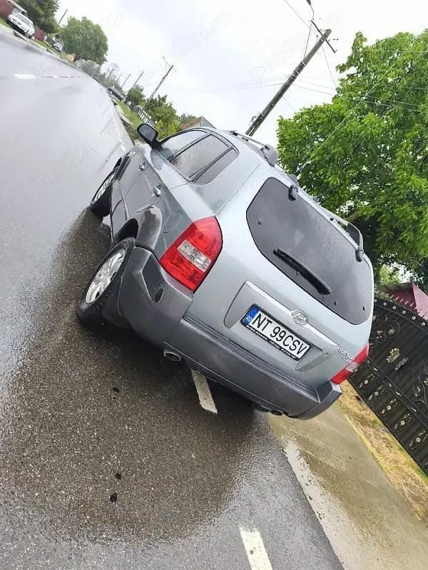 Second-hand Hyundai Tucson 131 CP (96 kW) 2008 Gri SUV