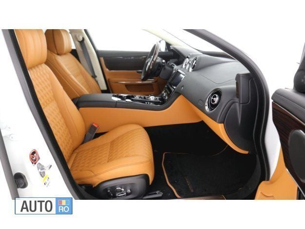 Second-hand Jaguar XJ 340 CP (250 kW) 2017 Alb Berlinǎ