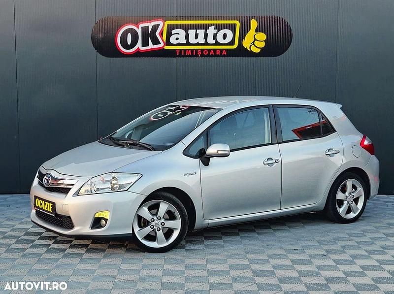 Culoareargint Utilizat 2012 Toyota Auris Hybrid Hatchback | 7.700 EUR (Preț OK) - Imagine 1/4