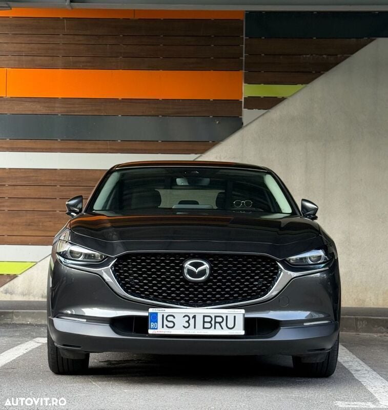 Gri Utilizat 2022 Mazda CX-30 SUV | 24.000 EUR - Imagine 1/4
