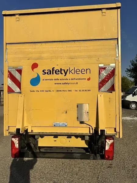 Second-hand Mercedes Sprinter 130 CP (95 kW) 2016 Van