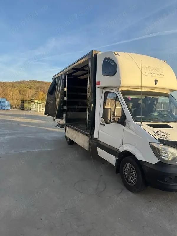 Second-hand Mercedes Sprinter 160 CP (117 kW) 2018 Van