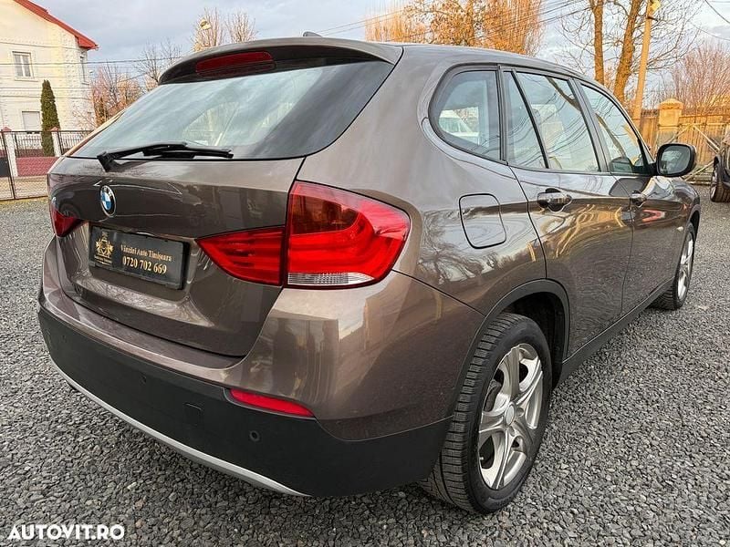 Second-hand BMW X1 177 CP (130 kW) 2012 Culoaremaro SUV