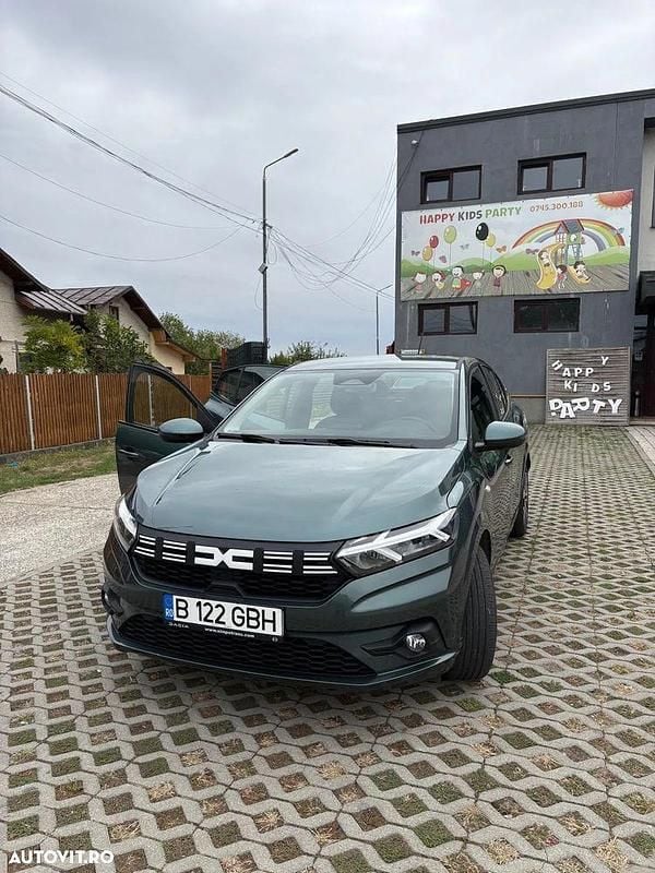 Culoareverde Utilizat 2024 Dacia Logan Expression Berlinǎ | 13.500 EUR (Scump) - Imagine 1/4