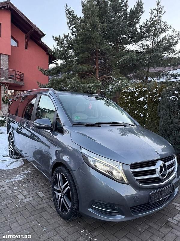 Second-hand Mercedes V250 Exclusive 190 CP (139 kW) 2019 Culoaregri Monovolum