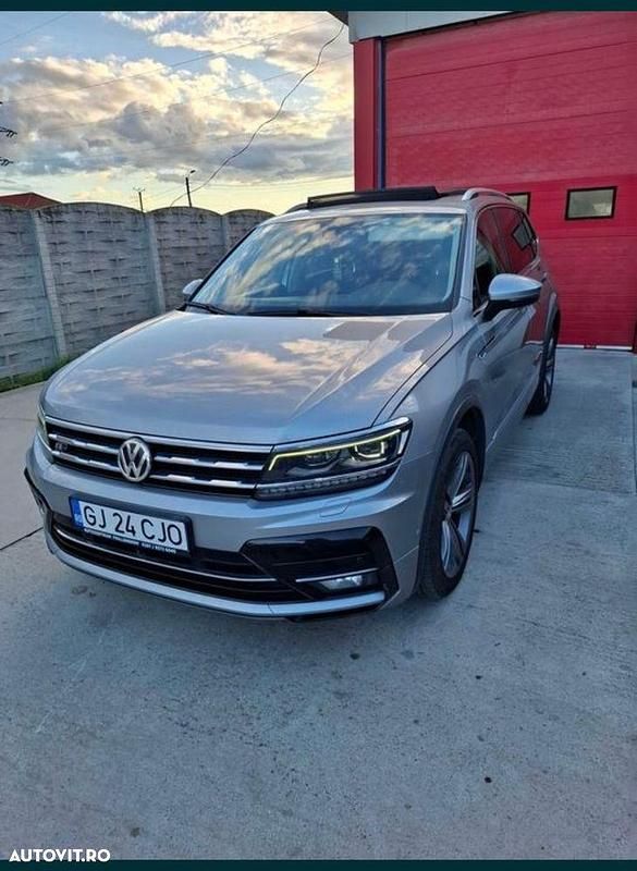 Culoaregri Utilizat 2020 VW Tiguan R-line SUV | 16.200 EUR (Preț bun) - Imagine 1/4