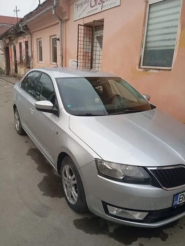 Second-hand 2014 Skoda Rapid Hatchback | 6.500 EUR (Preț OK) - Imagine 1/4