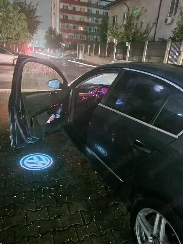 Albastru Utilizat 2008 VW Passat Berlinǎ | 3.500 EUR (Preț OK) - Imagine 1/4