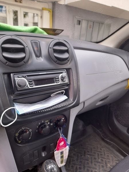 Utilizat 2013 Dacia Logan Berlinǎ | 2.600 EUR (Preț OK) - Imagine 1/4